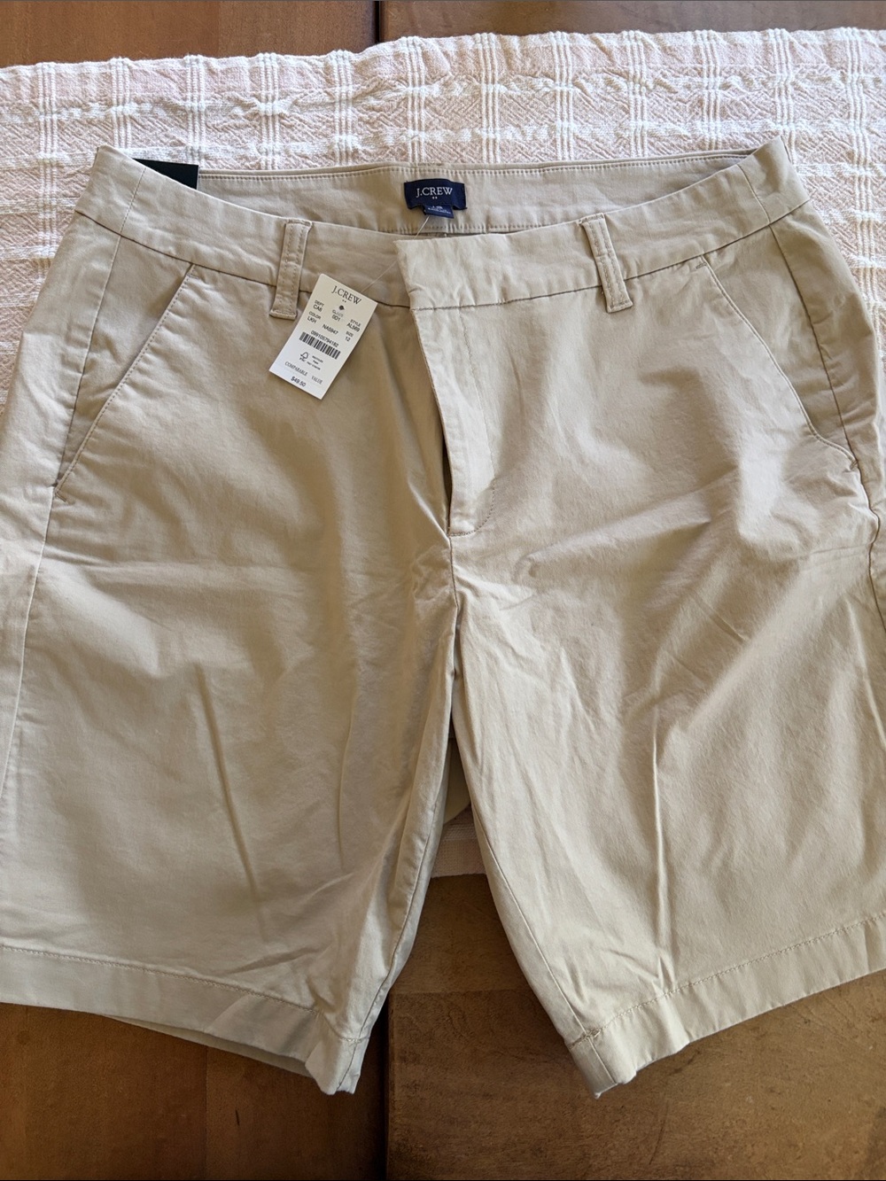 J crew 9 inch light khaki short nwt size 12